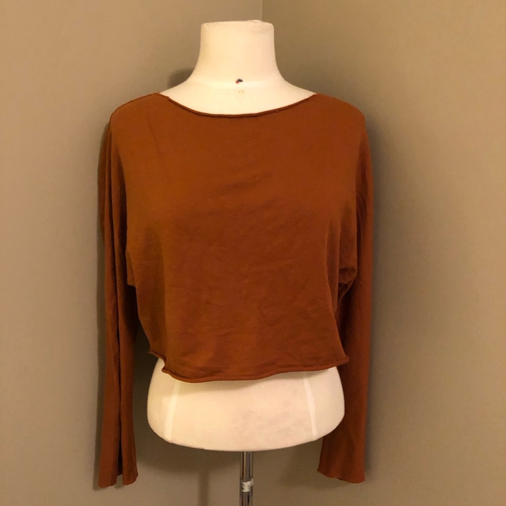 Zara Long Sleeve Cropped Tee Size Small